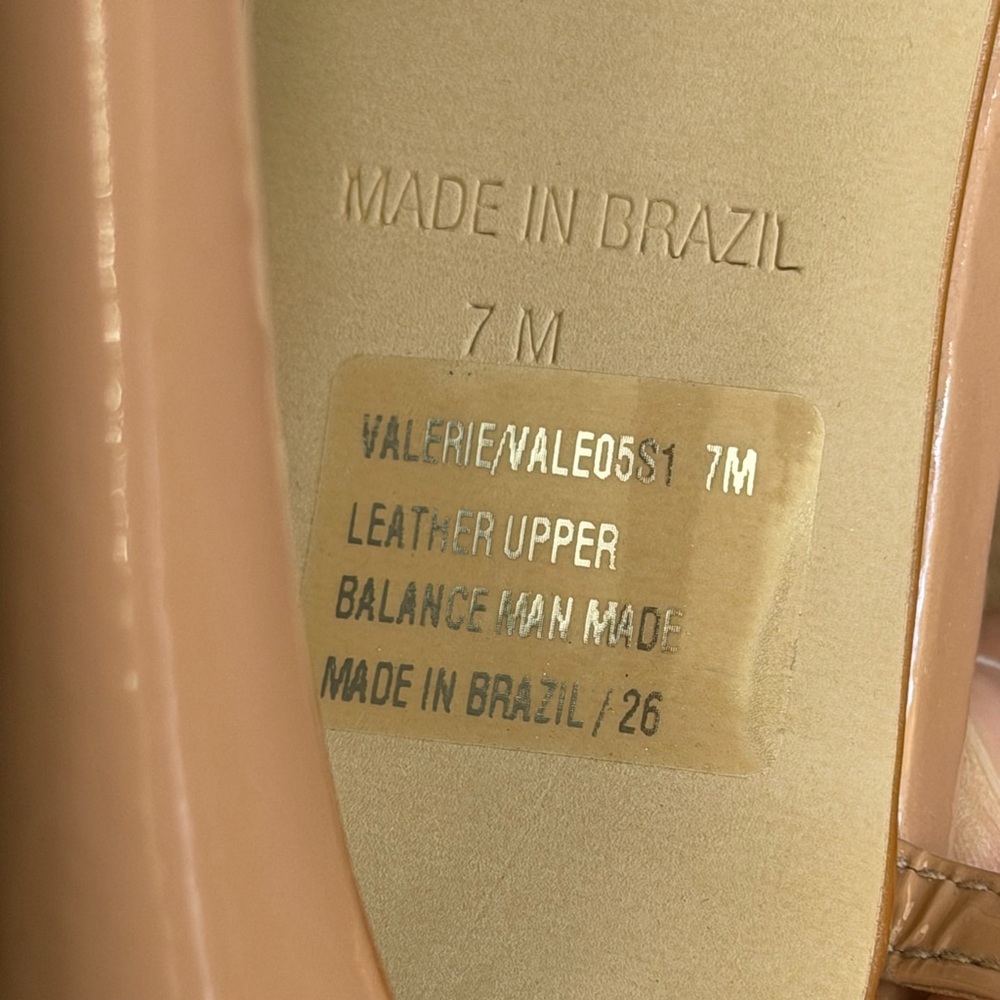 Steve Madden Nude Patent Leather Platform T-Strap Heels - Picture 5 of 10